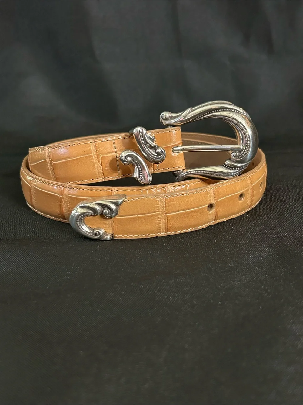 Coldwater Creek 40” Women’s Tan Leather Belt Decorative Silver Buckle
